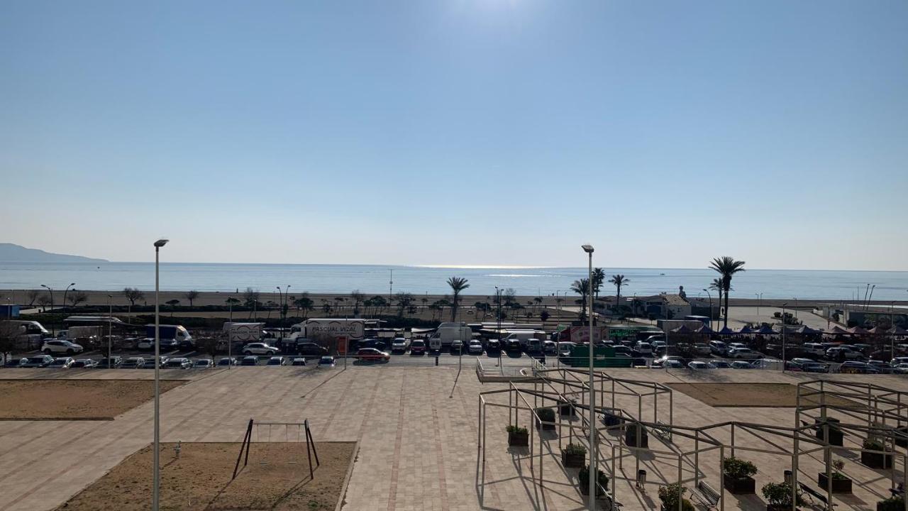 Awaydays - Miami 3 - Studio 2-4 P Empuriabrava Ngoại thất bức ảnh
